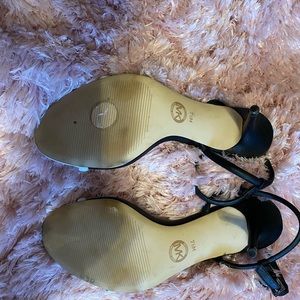 Michael Kors Sandals